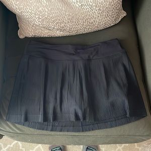 lulu skirt with mini pleats